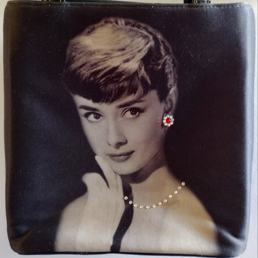 Retro Hollywood Audrey Hepburn purse Black white embellished with rhinestones - Picture 14 of 15